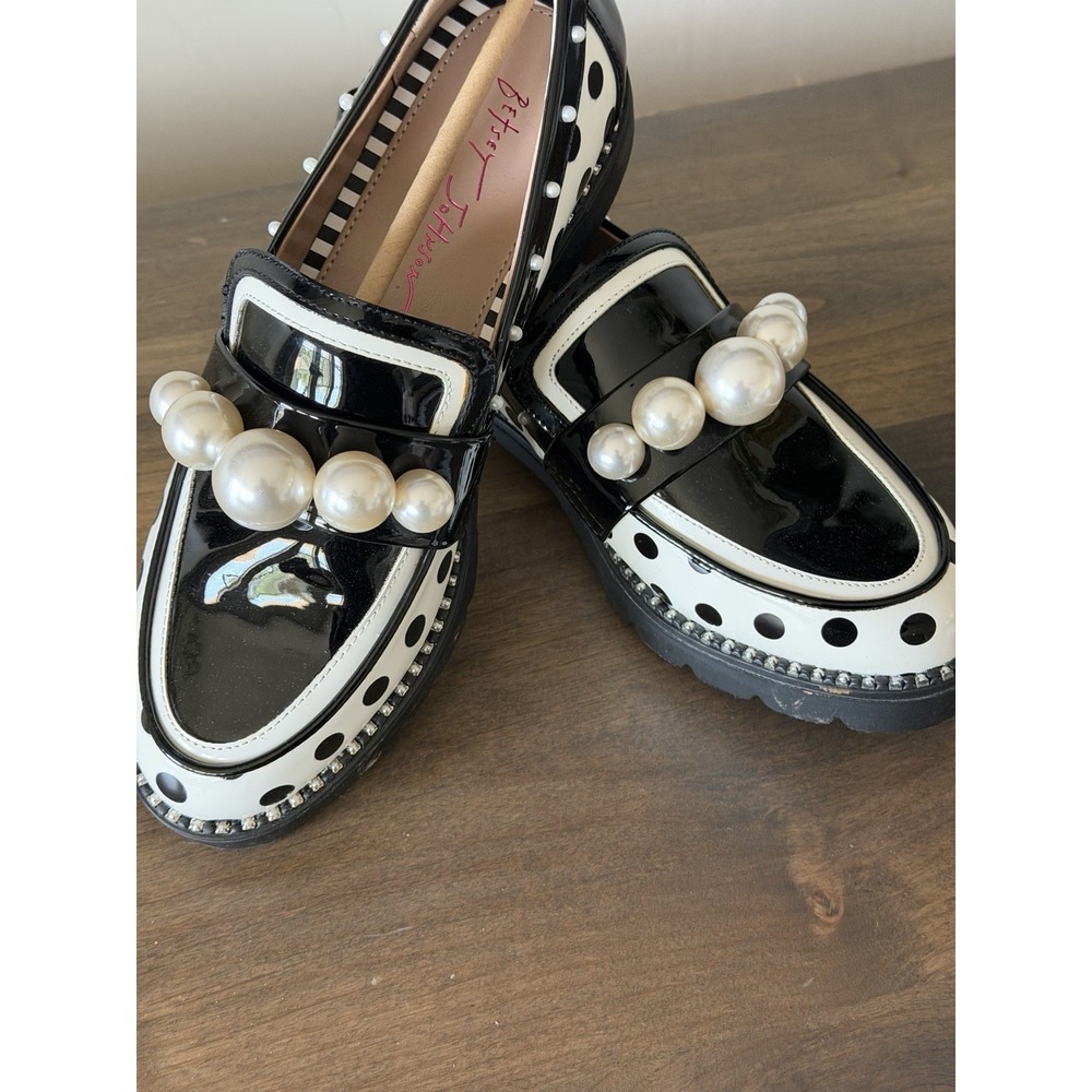 Betsey Johnson Harloe Womens Loafers & Slip-Ons Black White Sz 7M